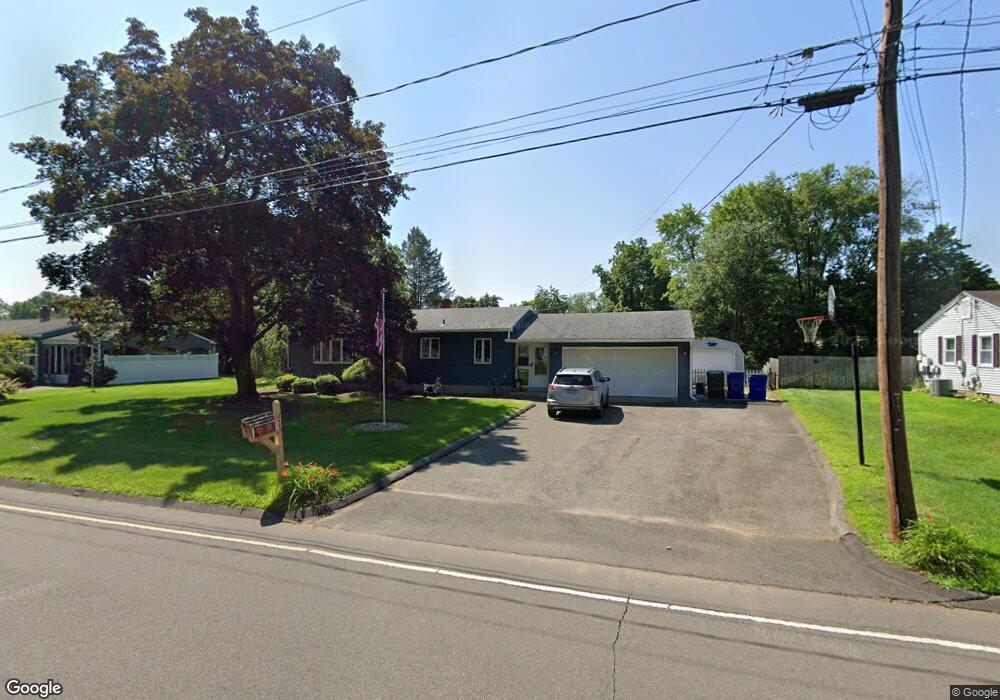 433 Reed Ave, Windsor Locks, CT 06096 - photo 1