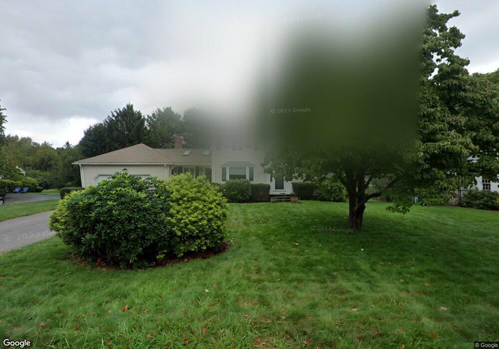 11 Reservoir Dr, Southborough, MA 01772 - photo 1