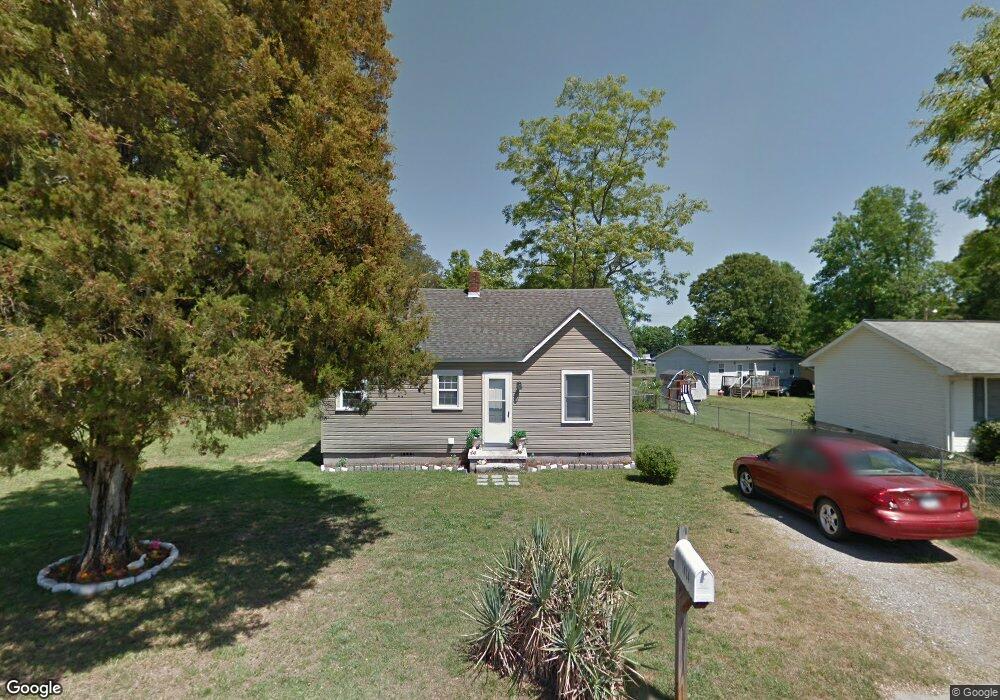 1414 3rd St, Statesville, NC 28677 - photo 1