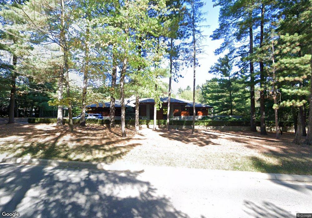 1000 Lone Pine Rd, Bloomfield Hills, MI 48302 - photo 1