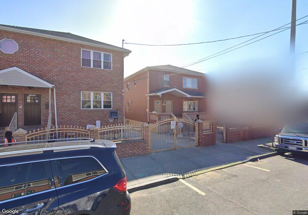16904 107th Ave, Jamaica, NY 11433 - photo 1