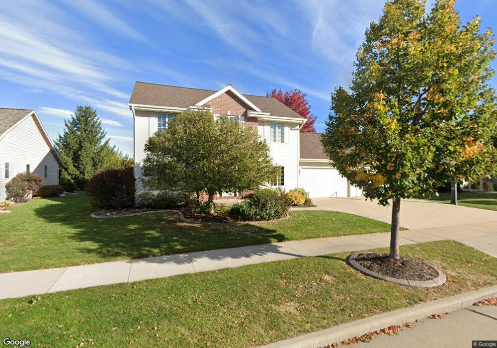 2716 E Greenleaf Dr, Appleton, WI 54913 - photo 1