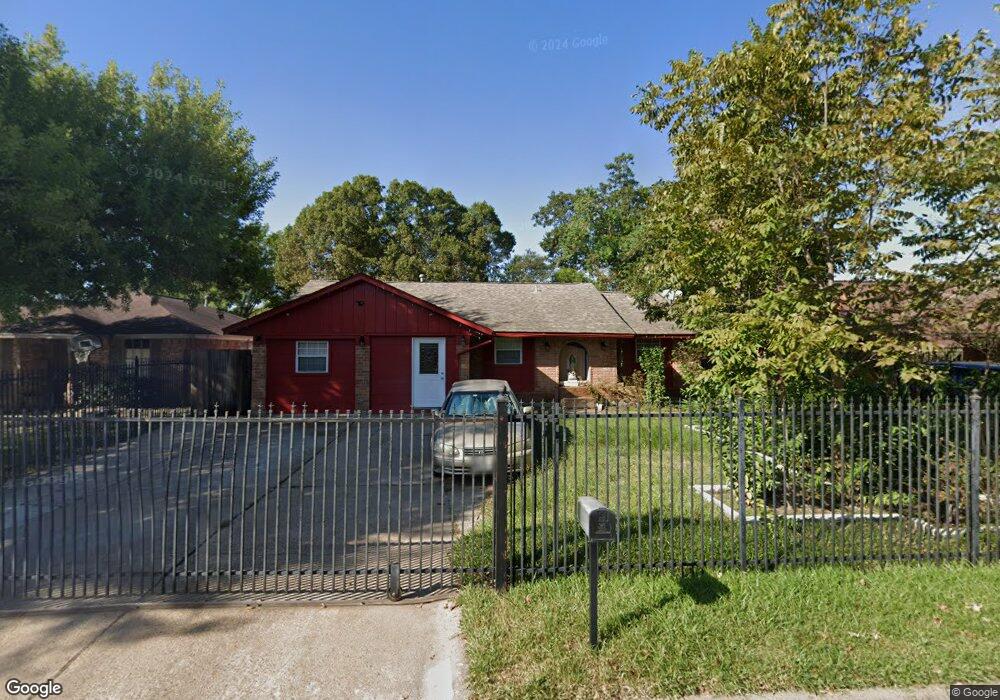1114 Progreso Dr, Houston, TX 77038 - photo 1