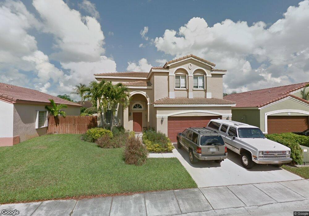 1570 SW 106th Terrace, Davie, FL 33324 - photo 1