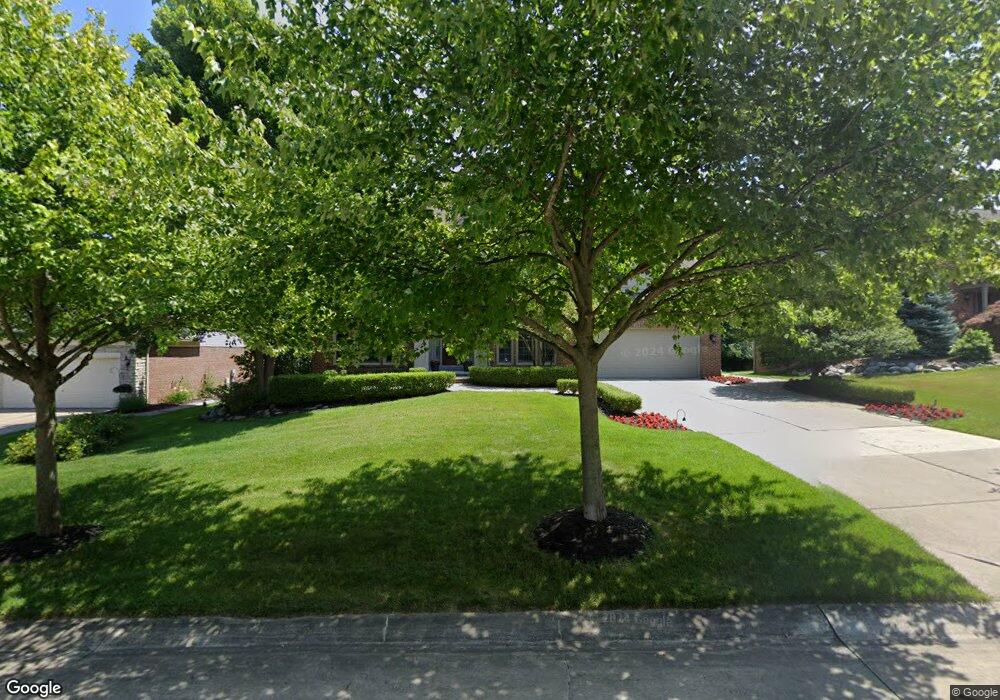 1577 Sugar Maple Way unit Bldg-Unit, West Bloomfield, MI 48324 - photo 1