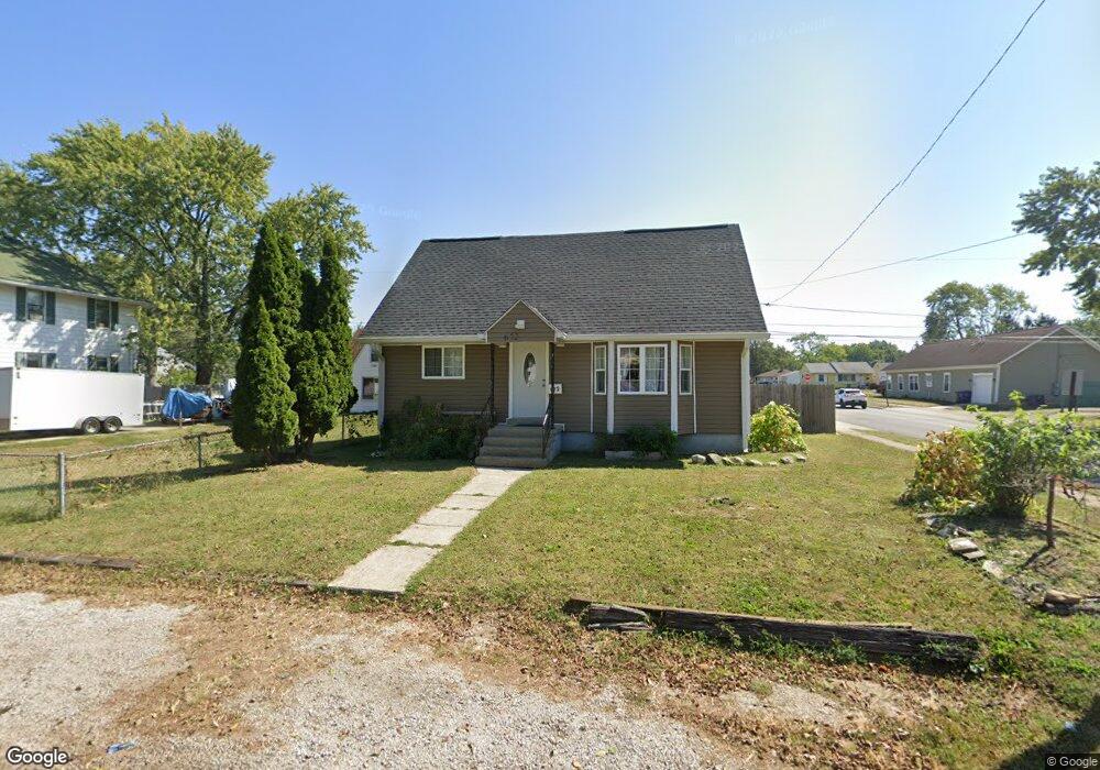 672 Elaine Rd, Columbus, OH 43213 - photo 1