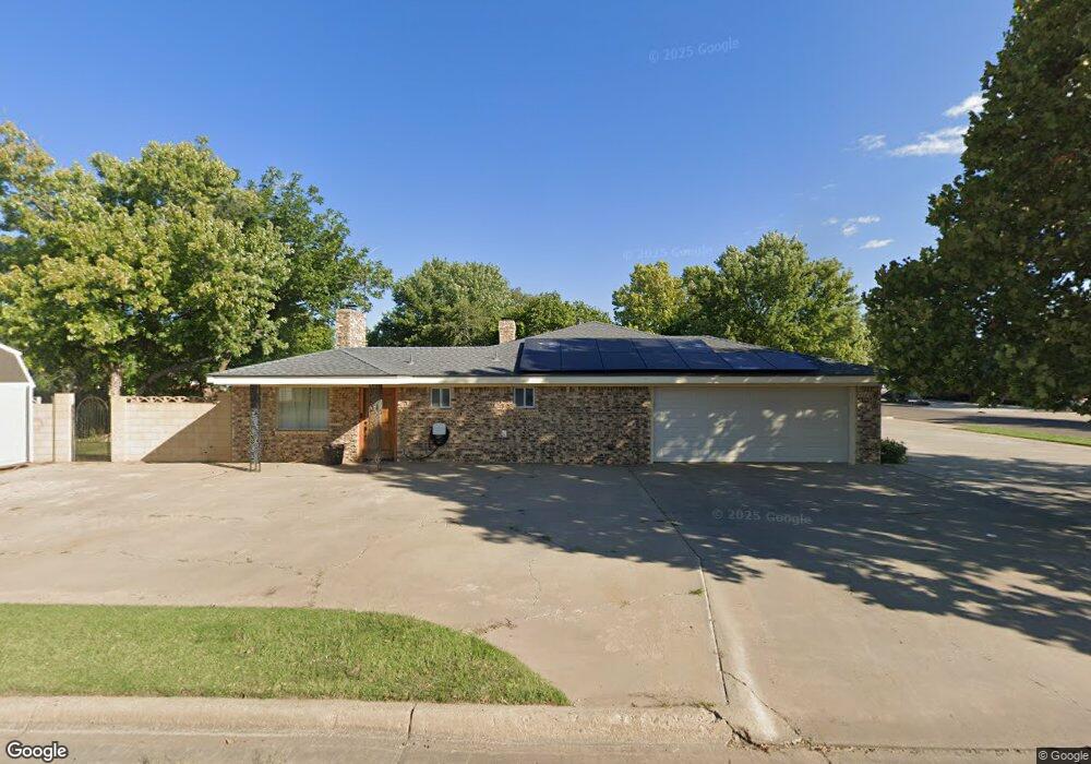 410 Phillips Dr, Dumas, TX 79029 - photo 1