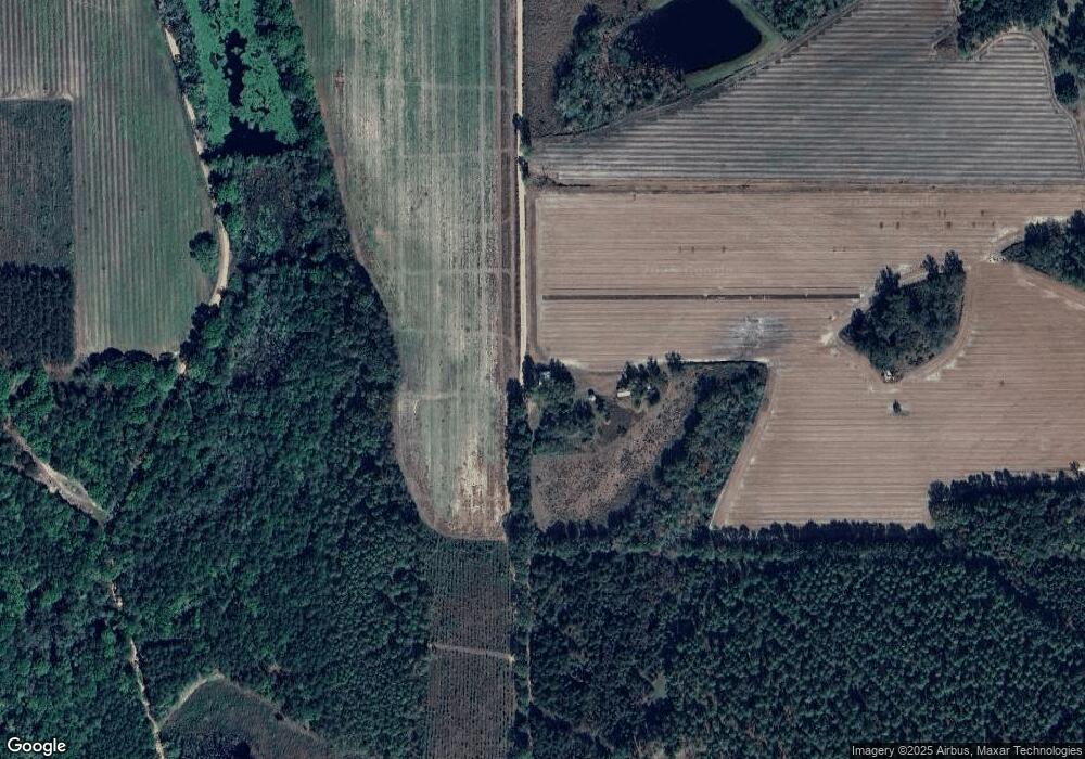 507 Clarence Walden Rd, Douglas, GA 31533 - photo 1