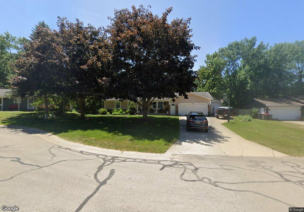 2487 Appleton Dr NE, Grand Rapids, MI 49525 - photo 1