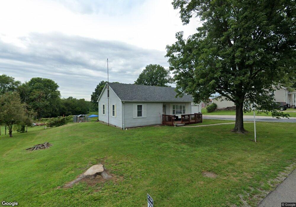 211 S Division St, Francisco, IN 47649 - photo 1