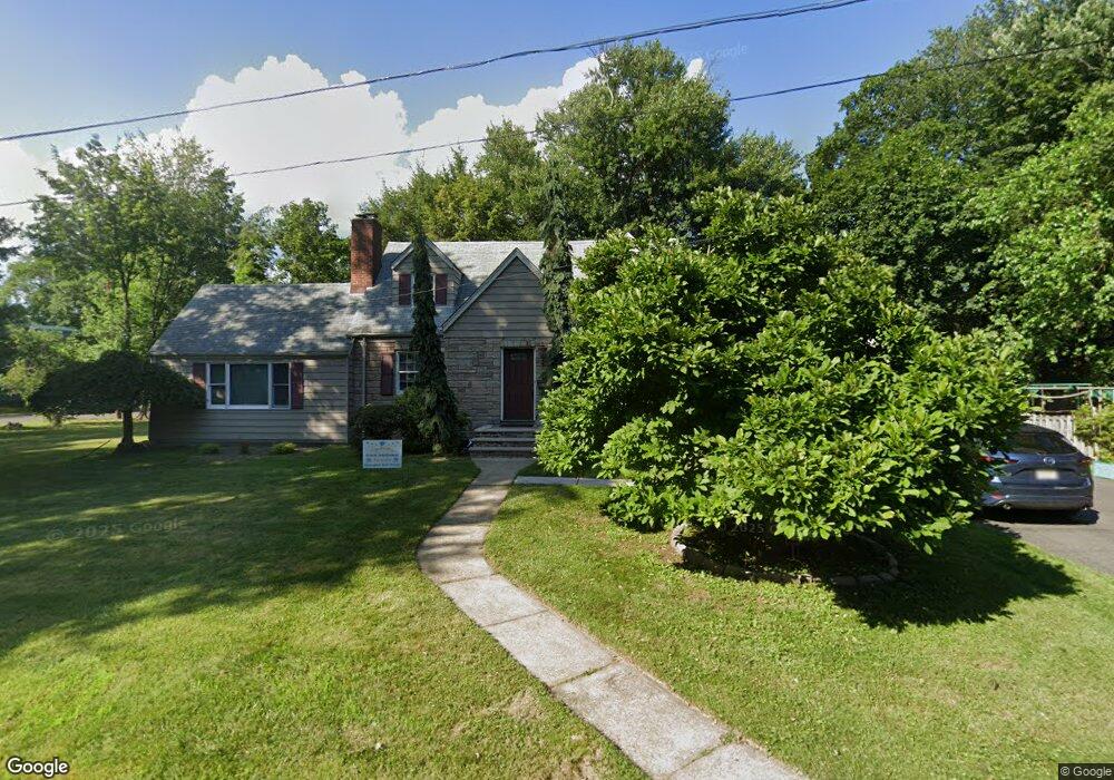 51 Lynn St, Harrington Park, NJ 07640 - photo 1