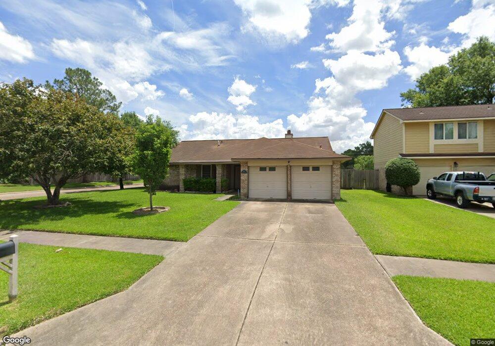 10110 Inwood Shadows St, Houston, TX 77088 - photo 1