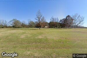 411 Lakeview Dr, Union, MS 39365