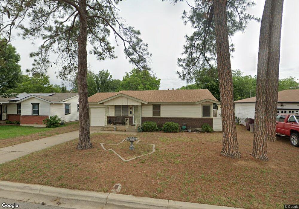 772 Cullum Ave, Hurst, TX 76053 - photo 1