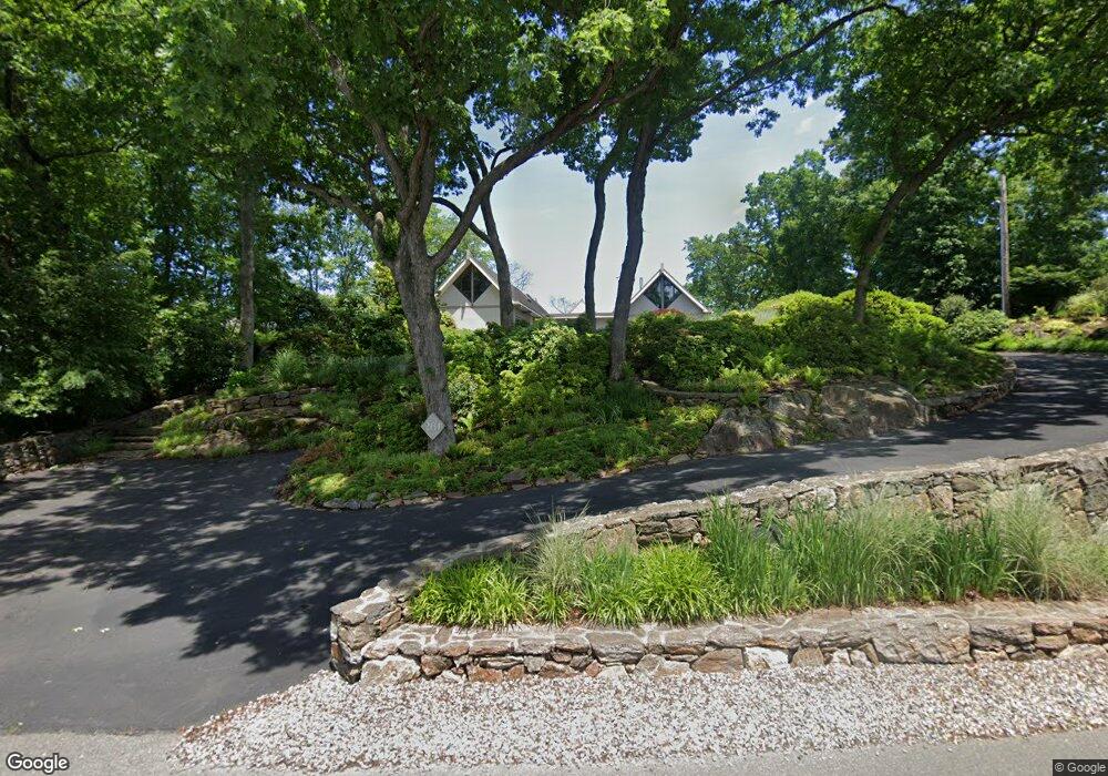 261 Kirby Ln, Rye, NY 10580 - photo 1