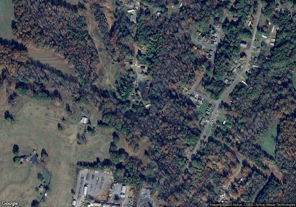 312 Holmes St, Shelby, NC 28152 - photo 1