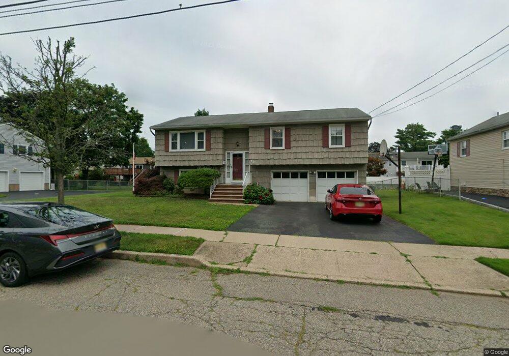 221 Walnut Ave, Pompton Lakes, NJ 07442 - photo 1