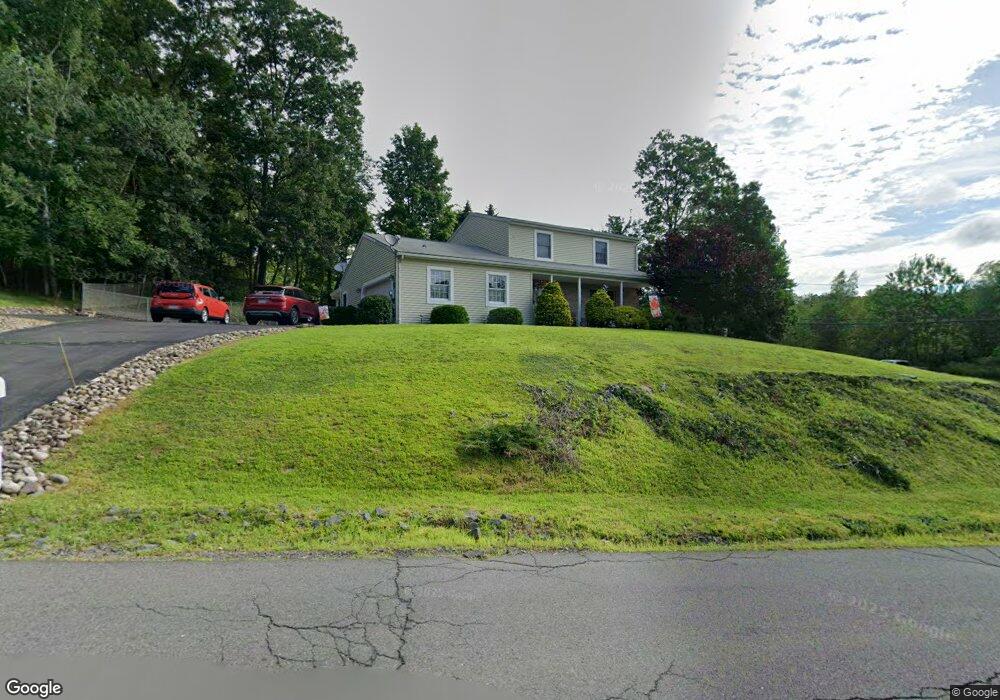 3 Rockledge Dr, Mountain Top, PA 18707 - photo 1