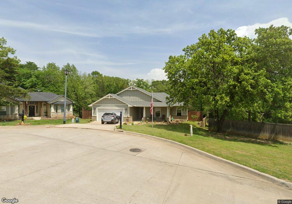 1813 Woodland Park Dr, Denison, TX 75020 - photo 1