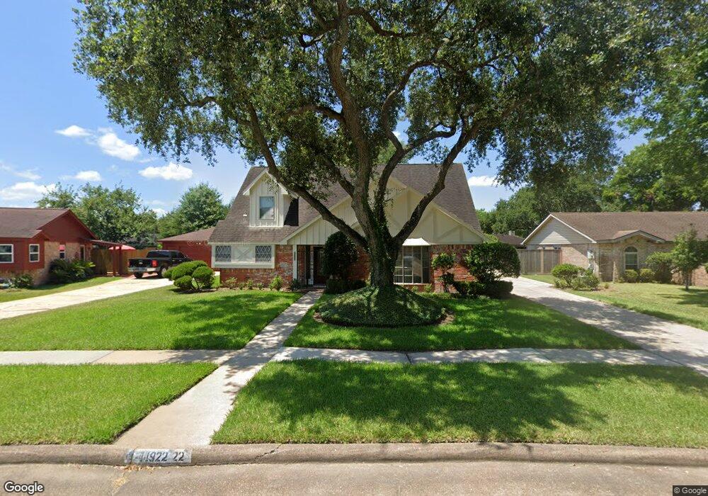 11922 Kirknoll Dr, Houston, TX 77089 - photo 1