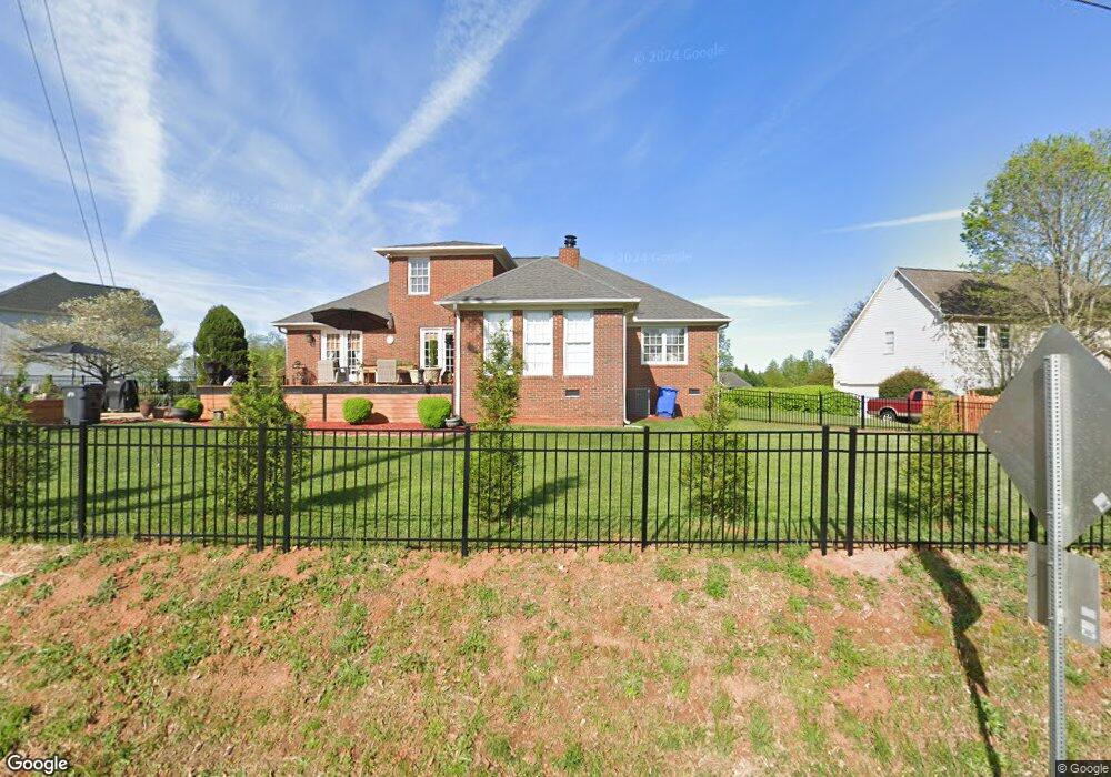 4 Duchess Ct, Travelers Rest, SC 29690 - photo 1