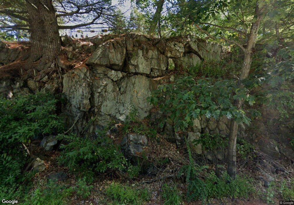 808 Sagamore Ave, Portsmouth, NH 03801 - photo 1