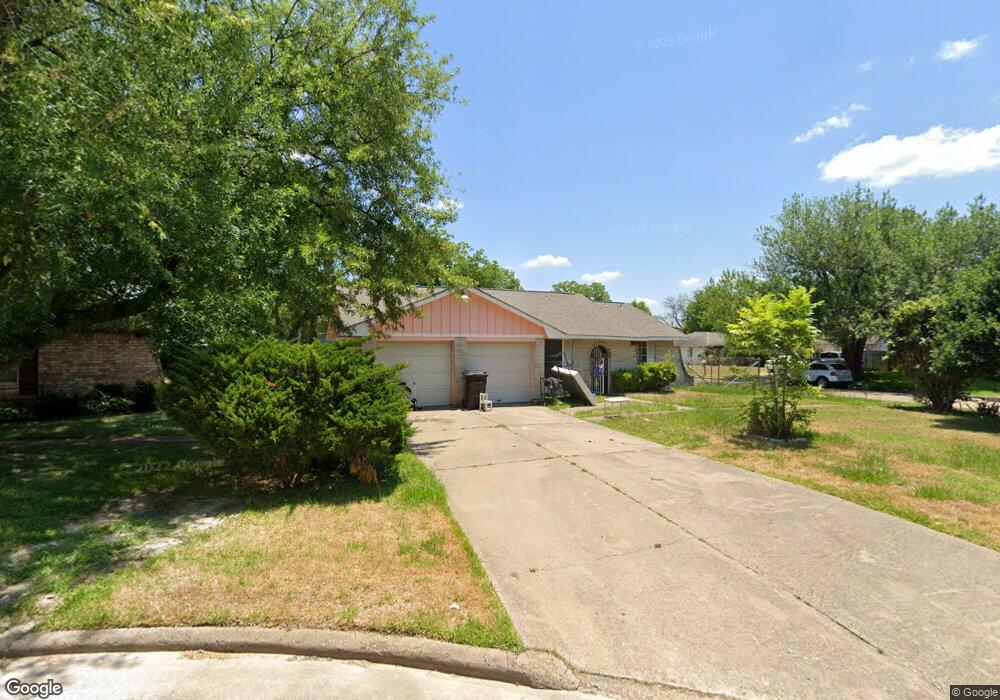 9202 Bisley Ln, Houston, TX 77088 - photo 1