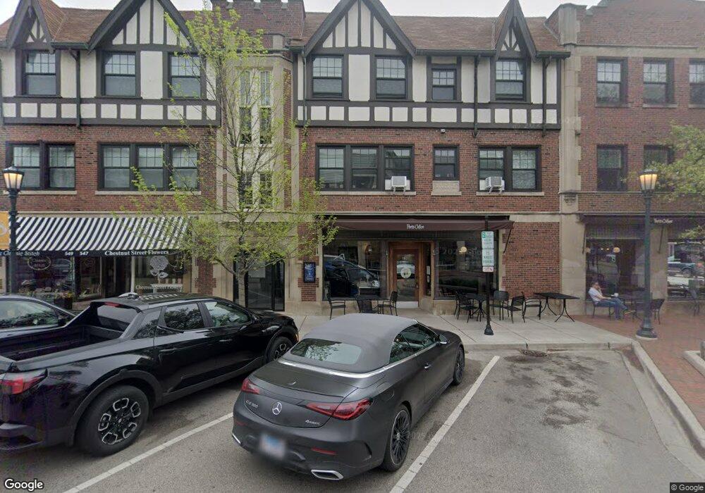 545 Chestnut St unit 209, Winnetka, IL 60093 - photo 1