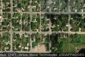330 Dogwood Ave, Bird Island, MN 55310