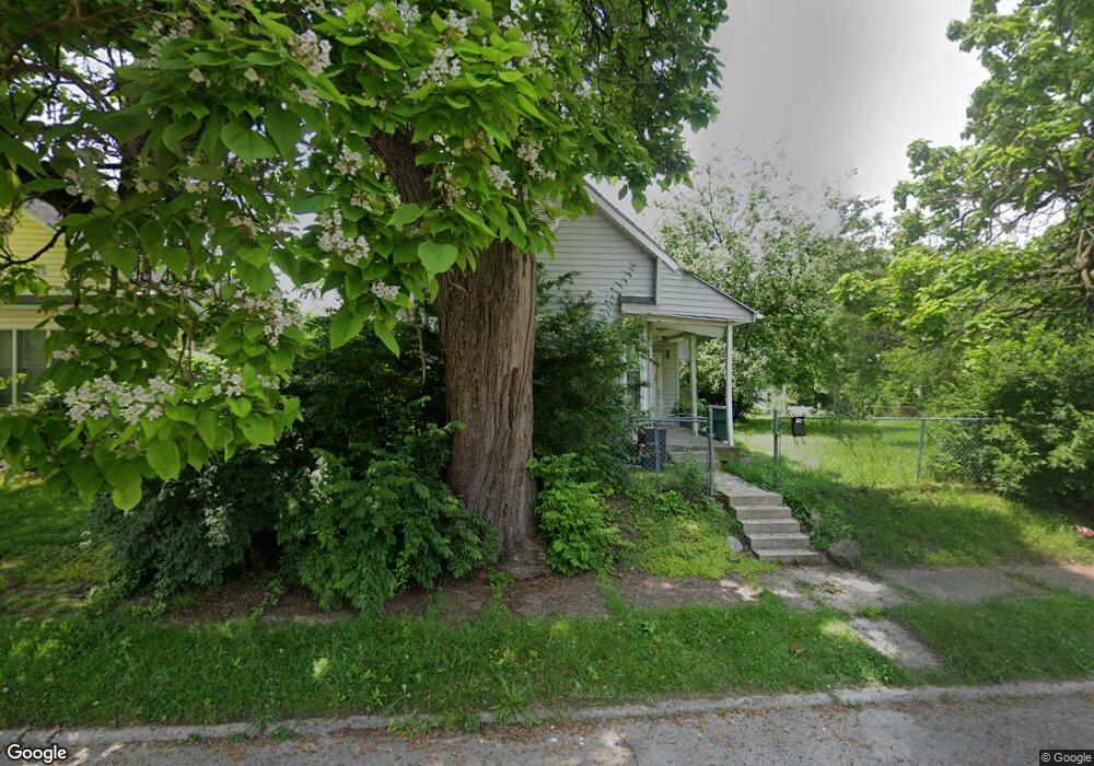 1215 S Brotherton St, Muncie, IN 47302 - photo 1