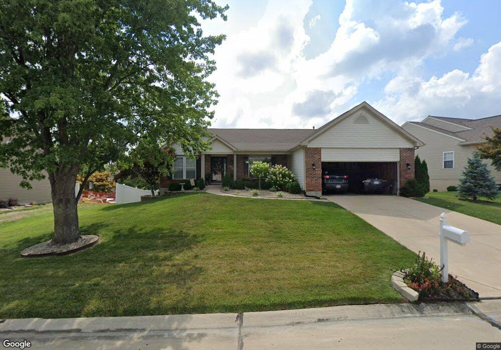 606 Glen Brook Ct, Lake Saint Louis, MO 63367 - photo 1