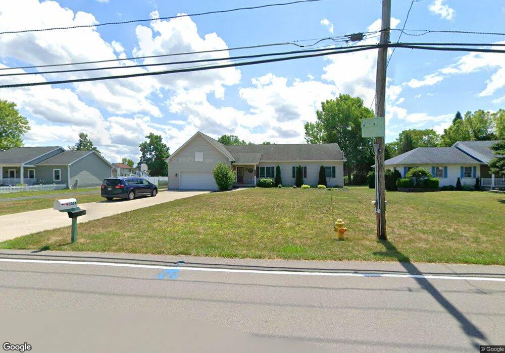 3016 Krueger Rd, North Tonawanda, NY 14120 - photo 1