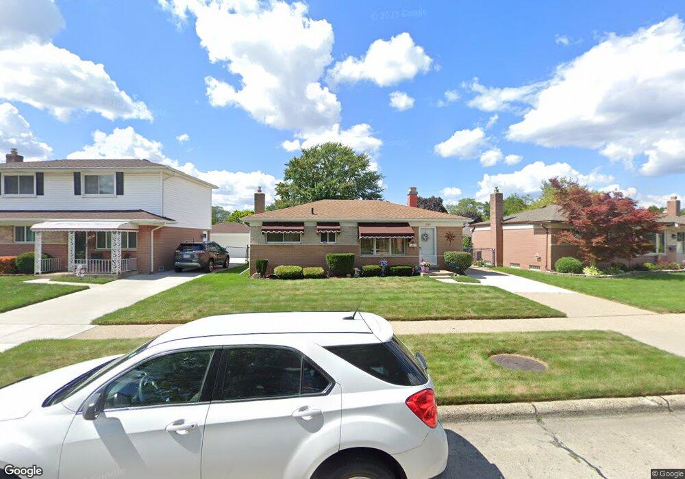 15999 Flanagan St, Roseville, MI 48066 - photo 1