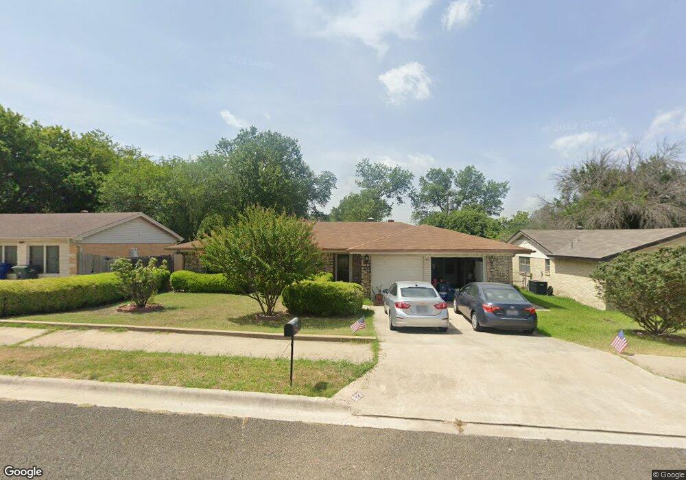922 Holly St, Copperas Cove, TX 76522 - photo 1