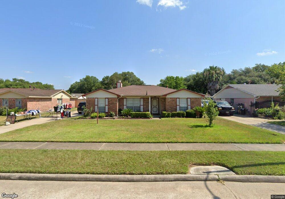 938 W Mierianne St, Houston, TX 77088 - photo 1