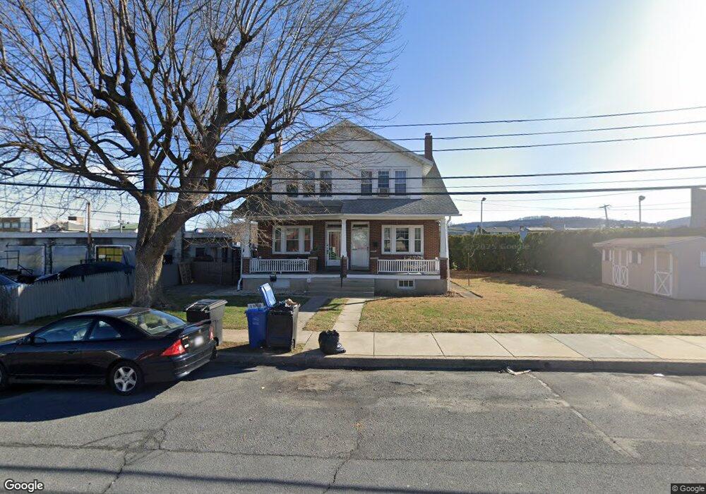 409 Muhlenberg St, Reading, PA 19605 - photo 1