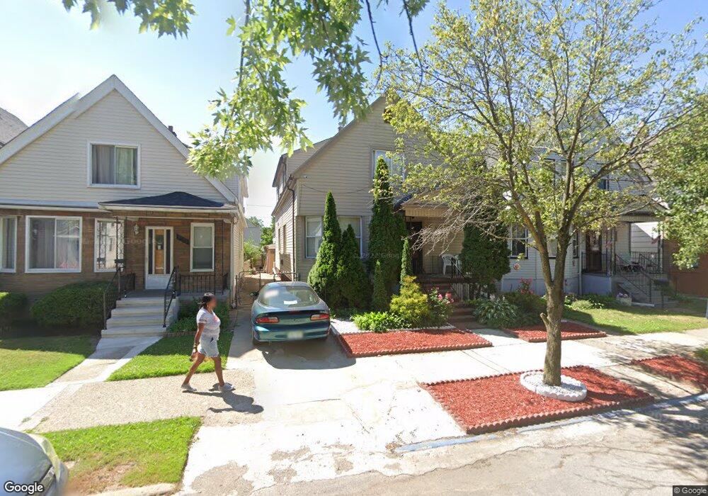 2694 Edwin St, HamtraMcK, MI 48212 - photo 1