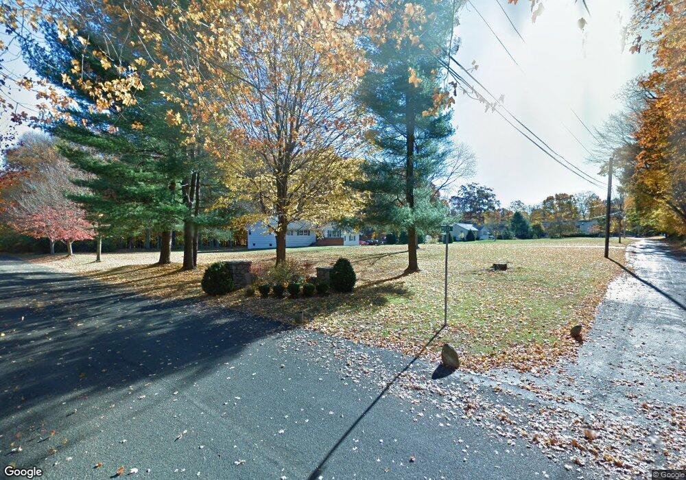 94 Midlock Rd unit N/A, Fairfield, CT 06824 - photo 1