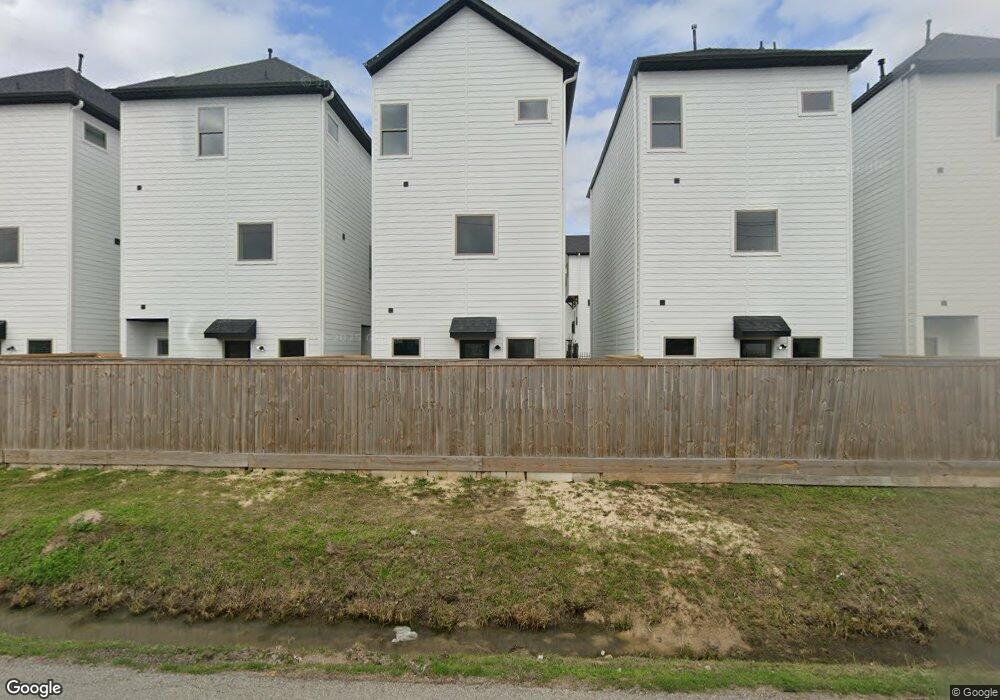 3707 Creekmont Dr, Houston, TX 77091 - photo 1