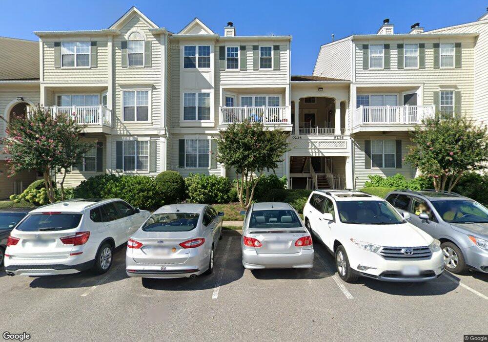 9238 Cardinal Forest Ln, Lorton, VA 22079 - photo 1