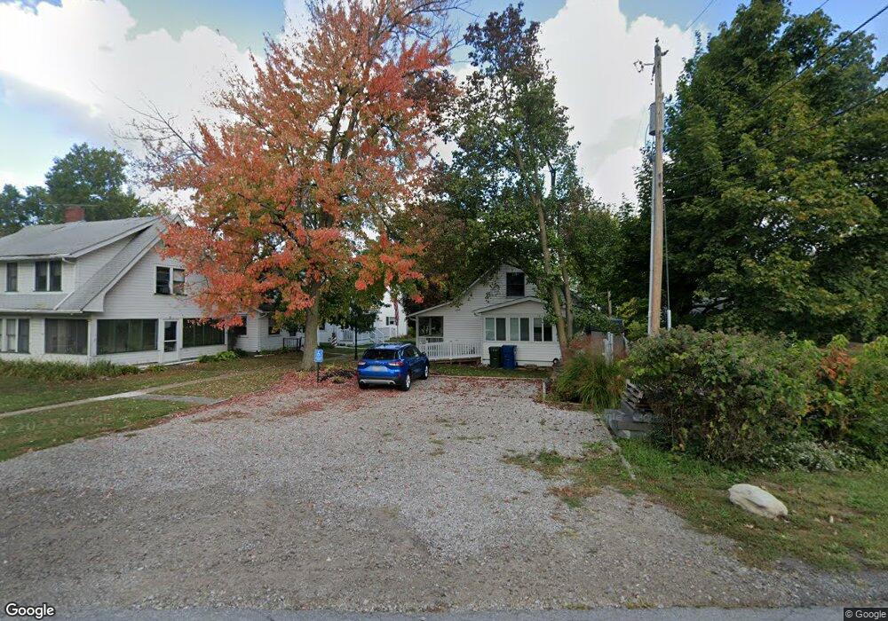 5501 E Lake Rd, Sheffield Lake, OH 44054 - photo 1