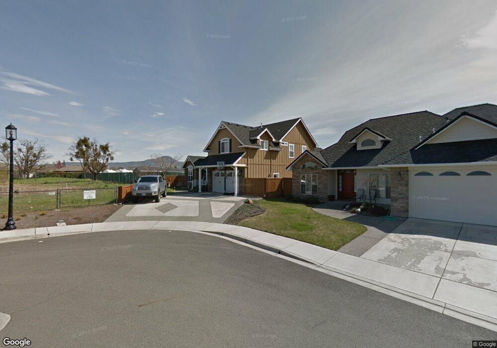 2080 Bluegrass Dr, Central Point, OR 97502 - photo 1