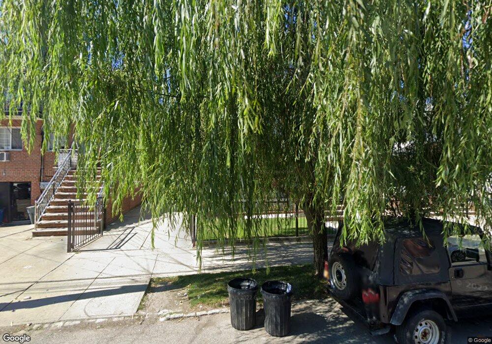 9752 108th St, South Richmond Hill, NY 11419 - photo 1