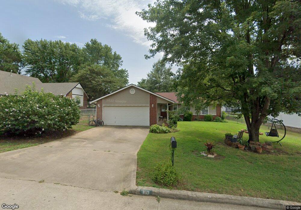 103 E 10th St S, Claremore, OK 74017 - photo 1