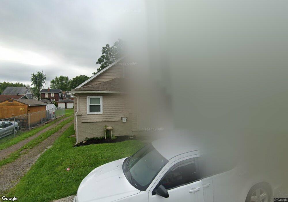 1528 Bonnot Place NE, Canton, OH 44705 - photo 1