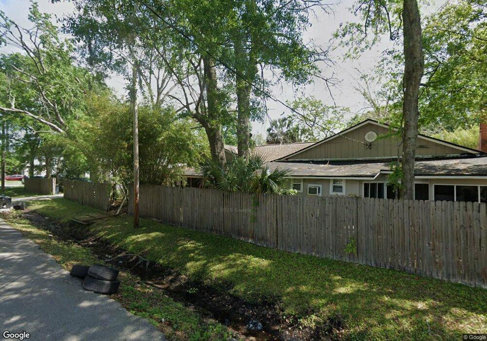 5419 Woodcrest Rd unit C, Jacksonville, FL 32205 - photo 1