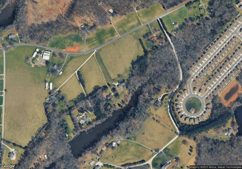 1199 Lester Rd, Clover, SC 29710 - photo 1