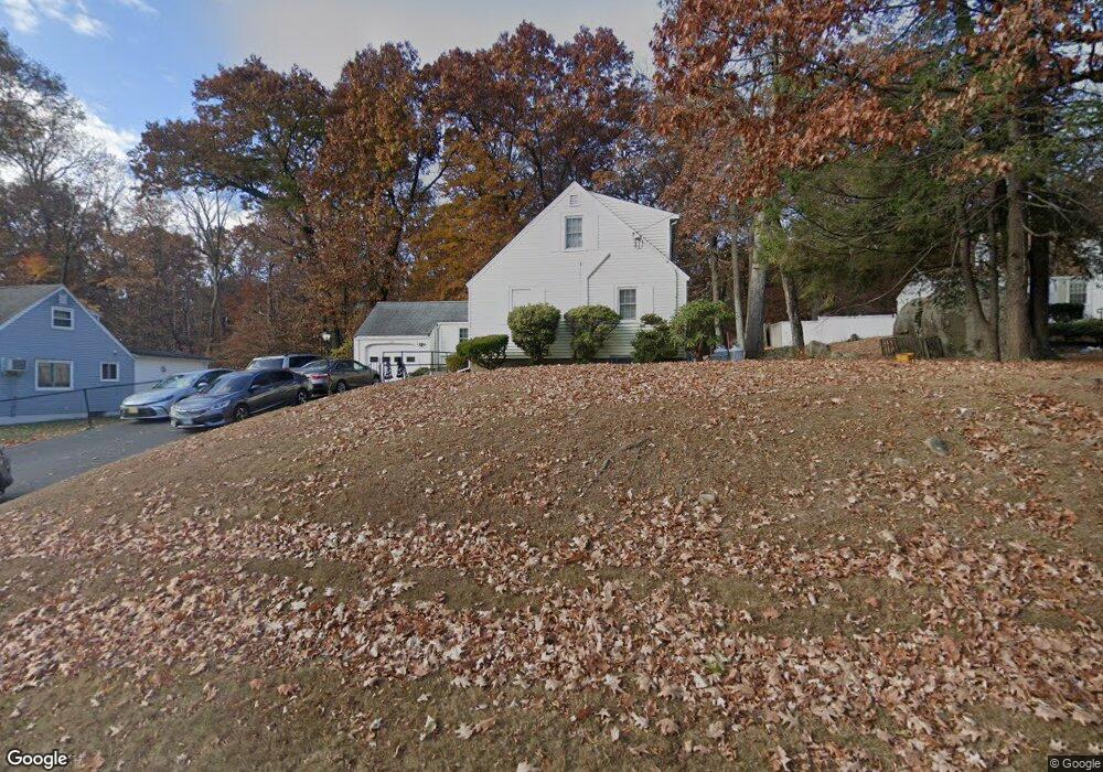 136 Jones Dr, New Britain, CT 06053 - photo 1