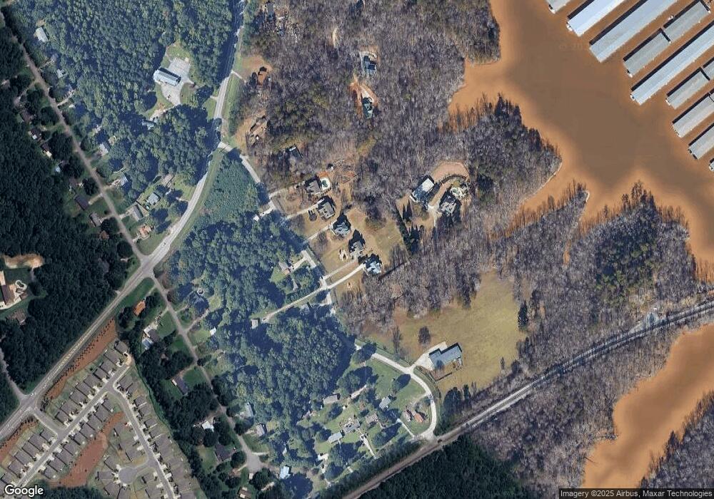 6233 Bell Dr, Flowery Branch, GA 30542 - photo 1