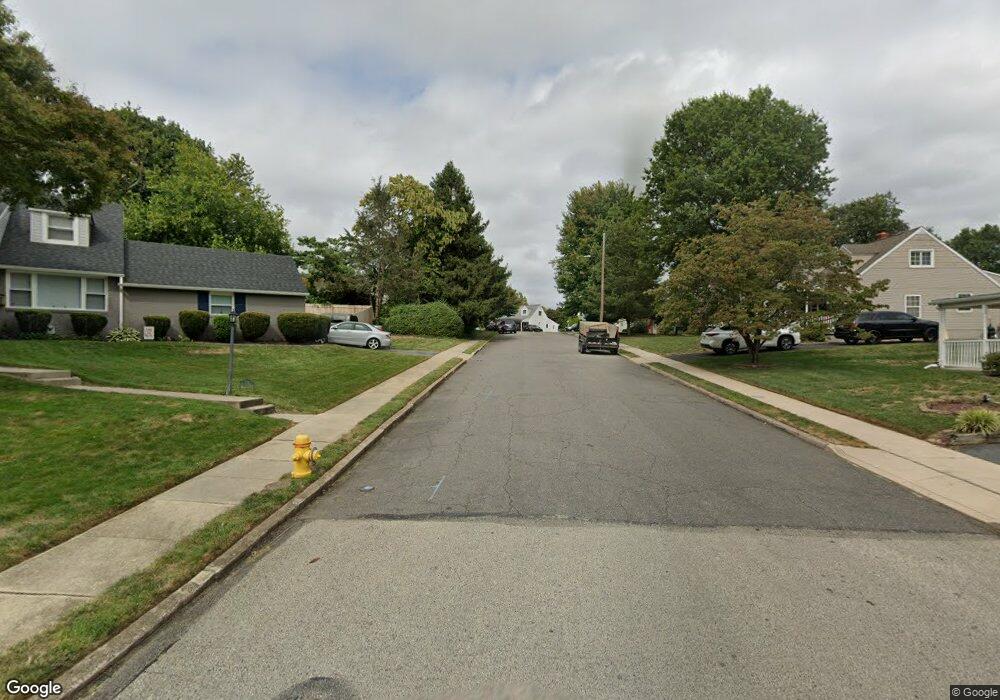 122 E Garrison Rd, Brookhaven, PA 19015 - photo 1